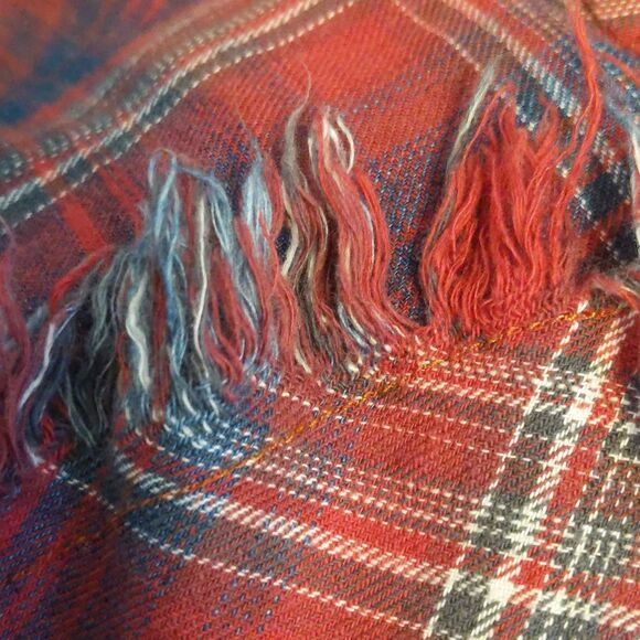 Cloth & Stone long line flannel with frayed hem, button down, size S - Picture 7 of 7
